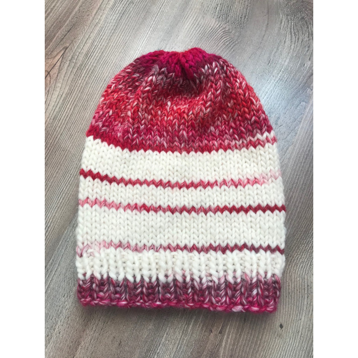 Bonnet blanc et rouge